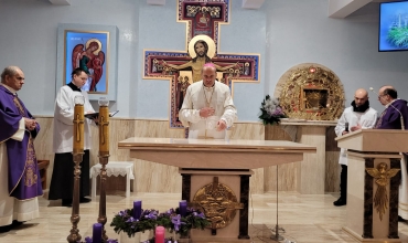 Jaworzno: poświęcenie ołtarza w parafii na Starej Hucie