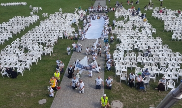 Pielgrzymka Olkuska: wejście i świadectwa