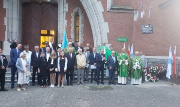 Odsłonięcie tablicy upamiętniającej Diecezjalny Komitet Pomocy Bliźniemu