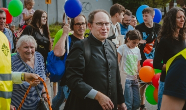 Ulicami Sosnowca przeszedł Marsz dla życia i rodziny (fot. Dominik Pyrek)
