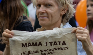 Ulicami Sosnowca przeszedł Marsz dla życia i rodziny (fot. Jakub Konopka)
