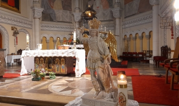 Czeladź: wprowadzenie figury św. Michała Archanioła