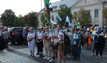 Pielgrzymka olkuska wyruszyła na pątniczy szlak