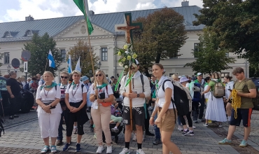 Pielgrzymka olkuska wyruszyła na pątniczy szlak