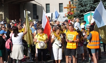 Pielgrzymka Zagłębiowska ruszyła na Jasną Górę