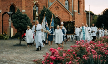 Margaretki u tronu NMP Anielskiej