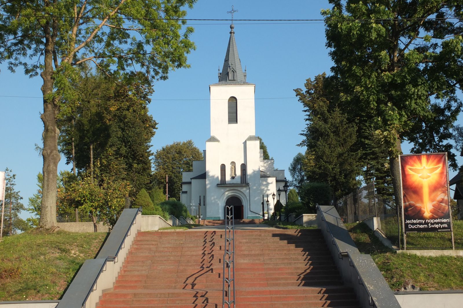 Klucze, Parafia pw. NMP Nieustającej Pomocy