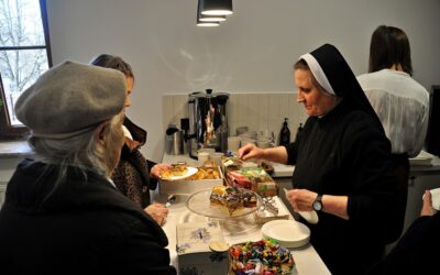 Przestrzeń Obecności – miejsce spotkania przy bazylice w&nbsp;Olkuszu