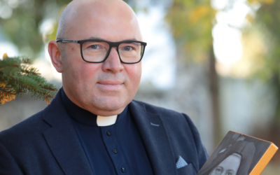 „Jeśli nie&nbsp;ma&nbsp;prawdy o&nbsp;sobie, święta stają się tylko&nbsp;religijną dekoracją”