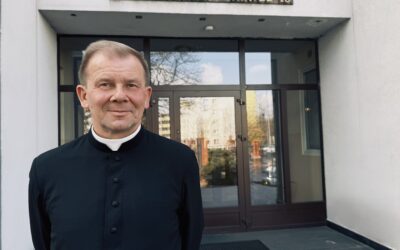 Nie&nbsp;ma&nbsp;jednego sposobu bycia księdzem. Jest jedna droga – dać się prowadzić
