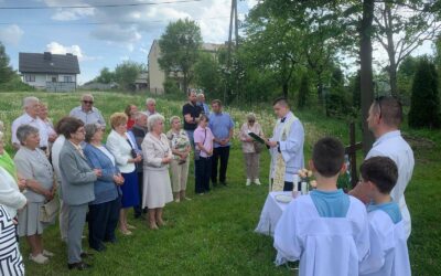 Modlitwa o urodzaj i Boże błogosławieństwo. Poświęcenie pól w Olkuszu