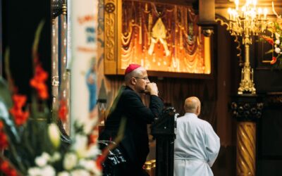 „Nie musisz zasługiwać na&nbsp;swoją godność” – homilia bp. Artura Ważnego do&nbsp;kobiet
