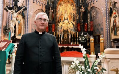 „Ludzie z&nbsp;Niej nie&nbsp;rezygnują”. O&nbsp;Matce Bożej Anielskiej z&nbsp;ks.&nbsp;Mirosławem Sołtyskiem